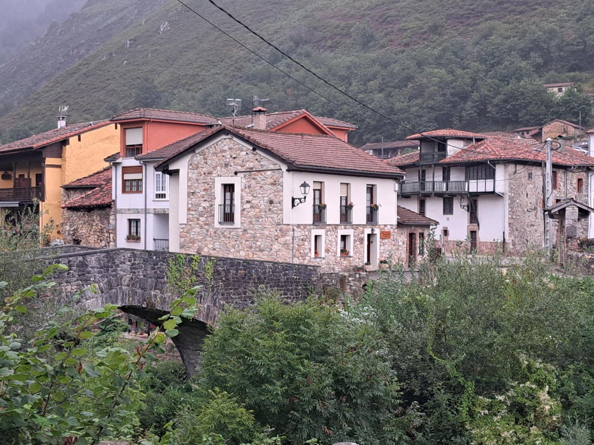 Casa Rural El Puente De Agues Soto De Agues Extérieur photo